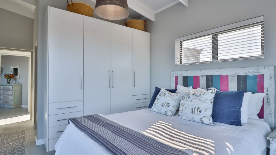 2 Bedroom Property for Sale in Stilbaai Oos Western Cape